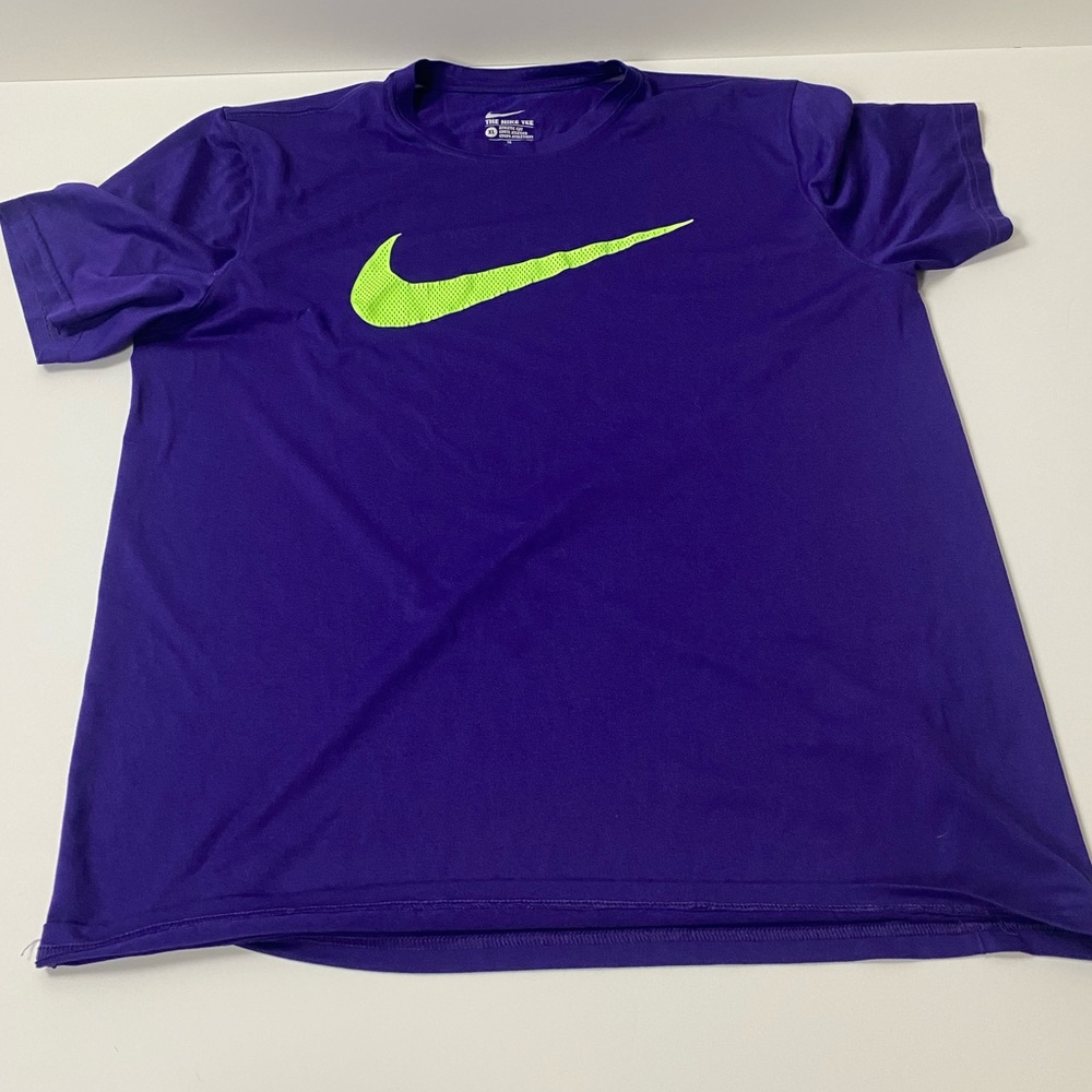 Nike Tee